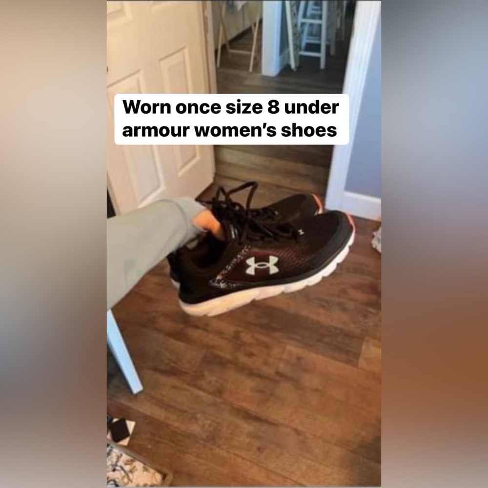 Under armour tennis shoes